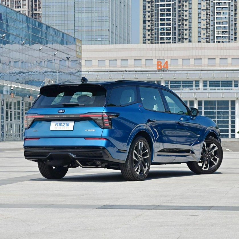 Ford Edge 2023