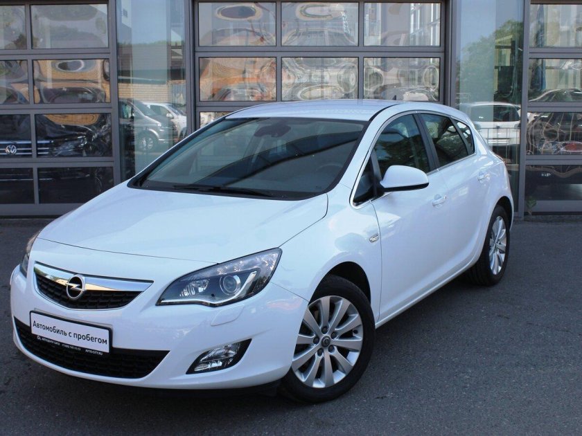 Opel Astra j 2010