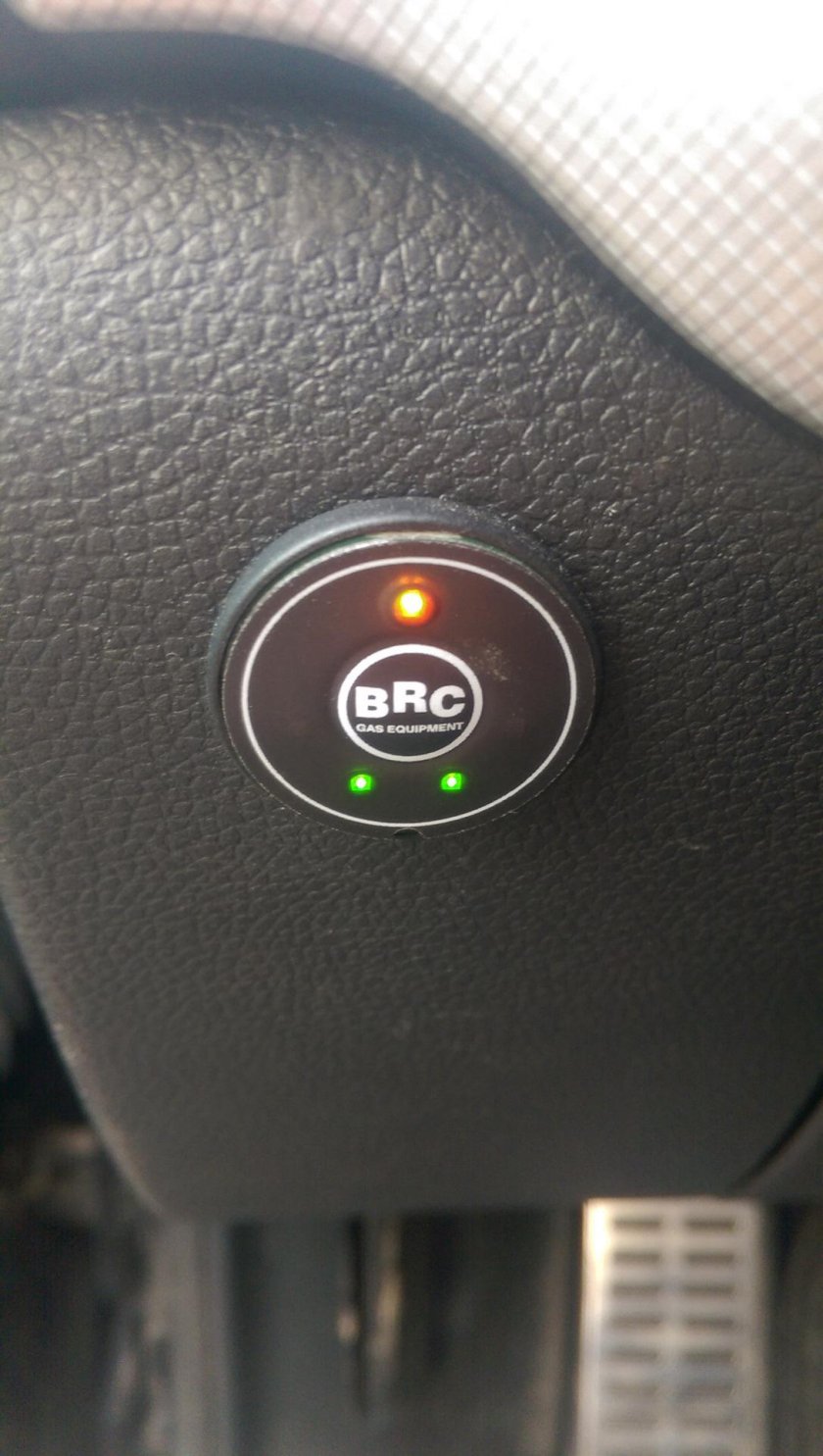 Кнопка переключения ГБО 4 поколения BRC