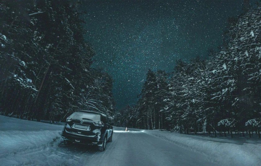 Машина зимой