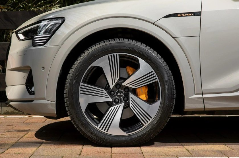 Audi e-tron диски