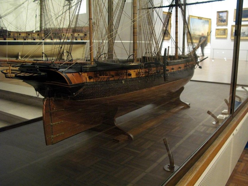 Корвет la Creole