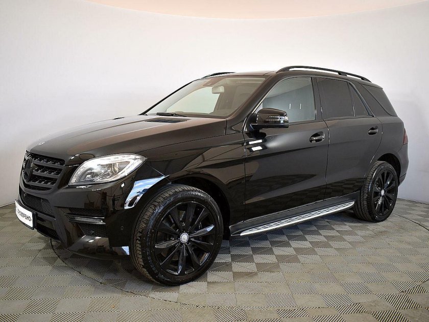 Mercedes ml w166 Black