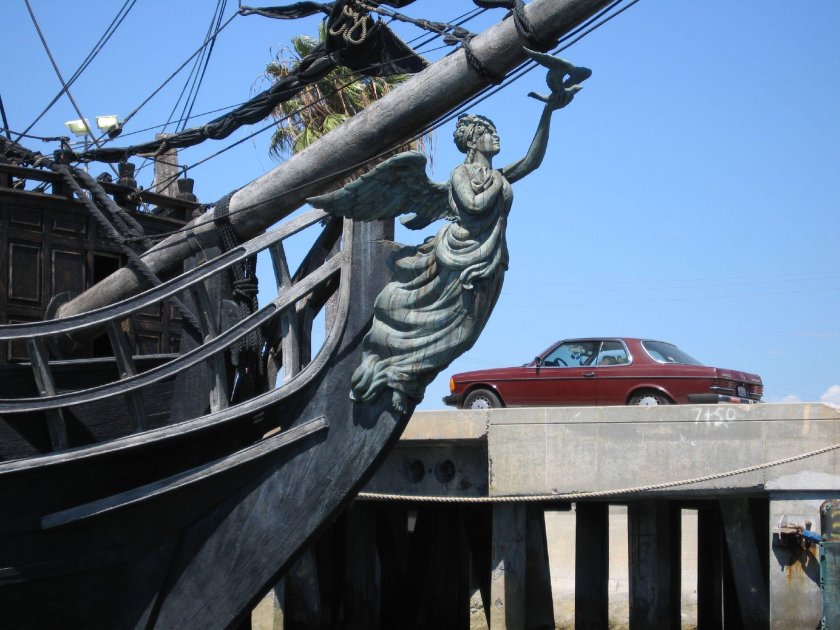 Гальюнная фигура черной Жемчужины