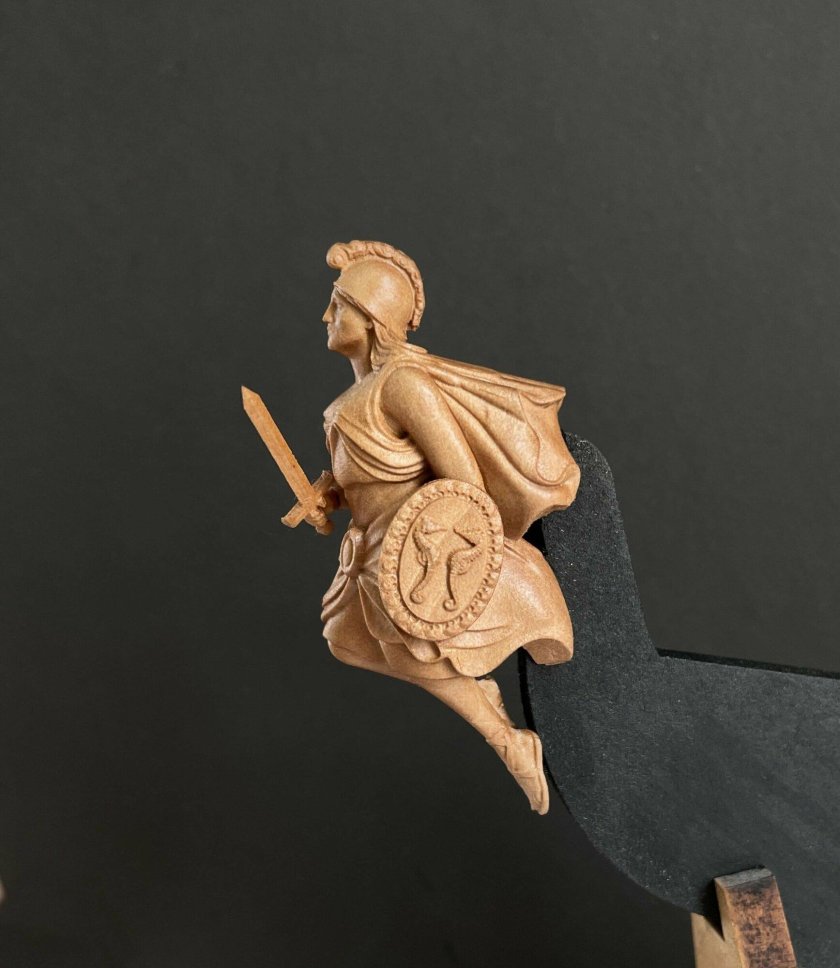 Гальюнная фигура