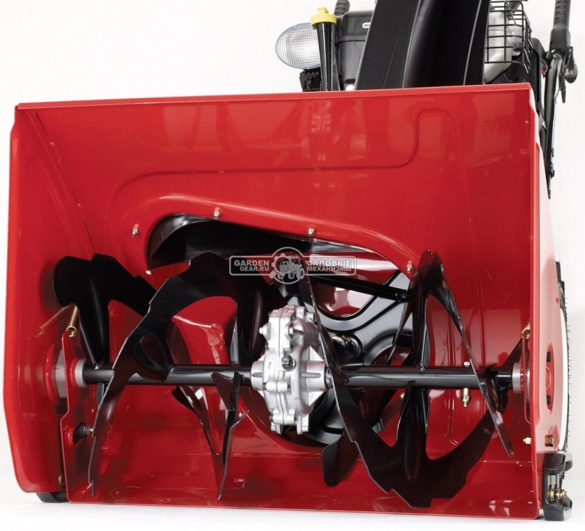 Снегоуборщик бензиновый Toro