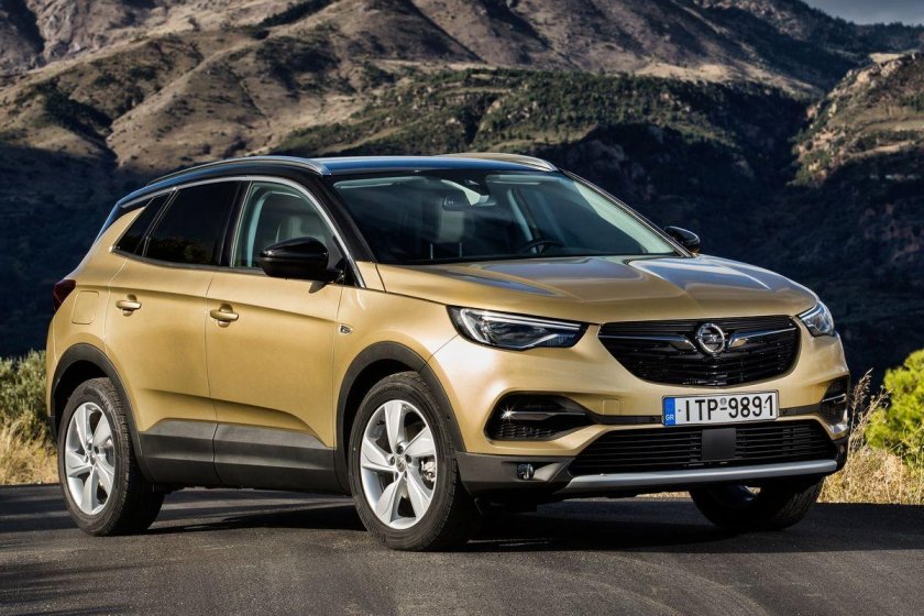 Opel кроссовер Grandland