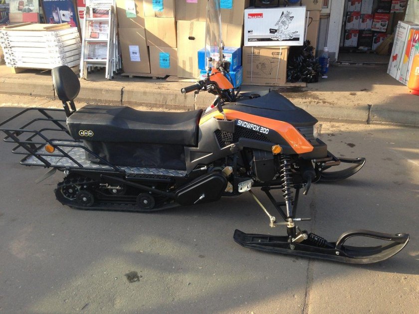 Снегоход SNOWFOX 200