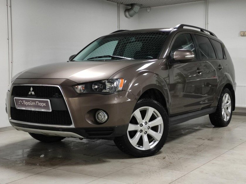 Outlander 2 2012 Рестайлинг