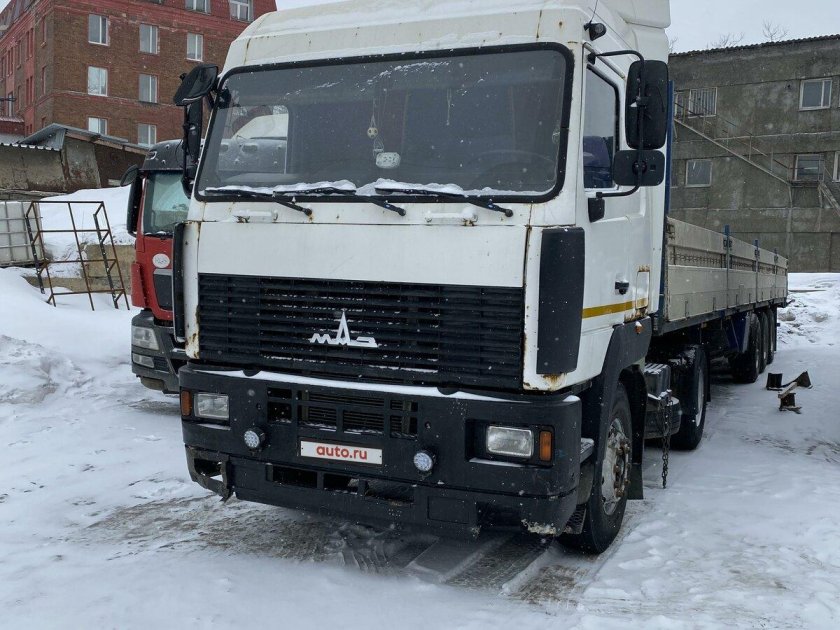 МАЗ 543302-220