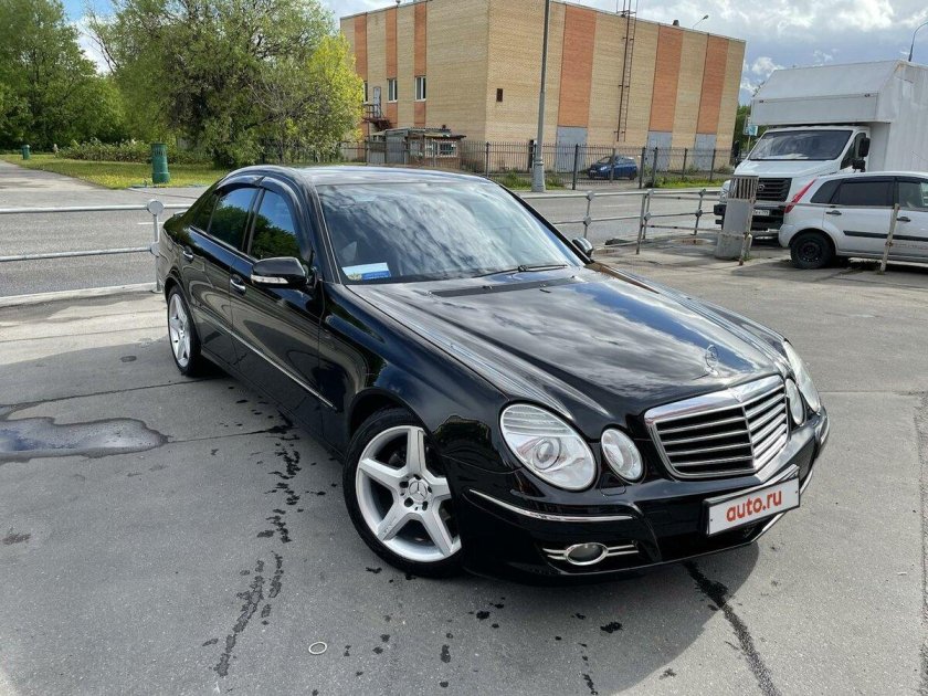 Мерседес Бенц 220 2008 фото