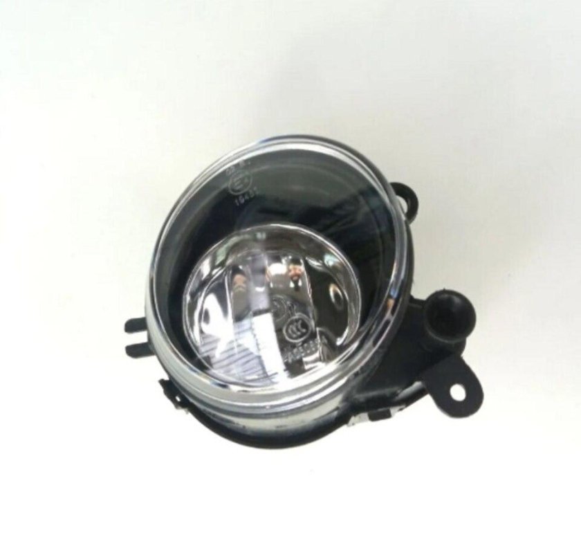 Противотуманки в черри Фора