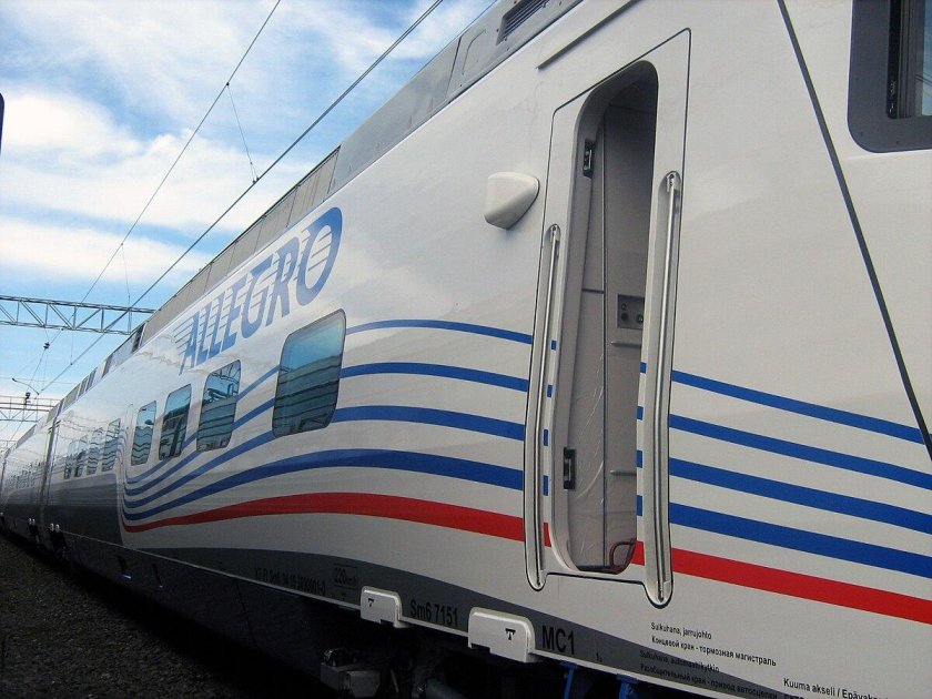 Кабина поезда Аллегро