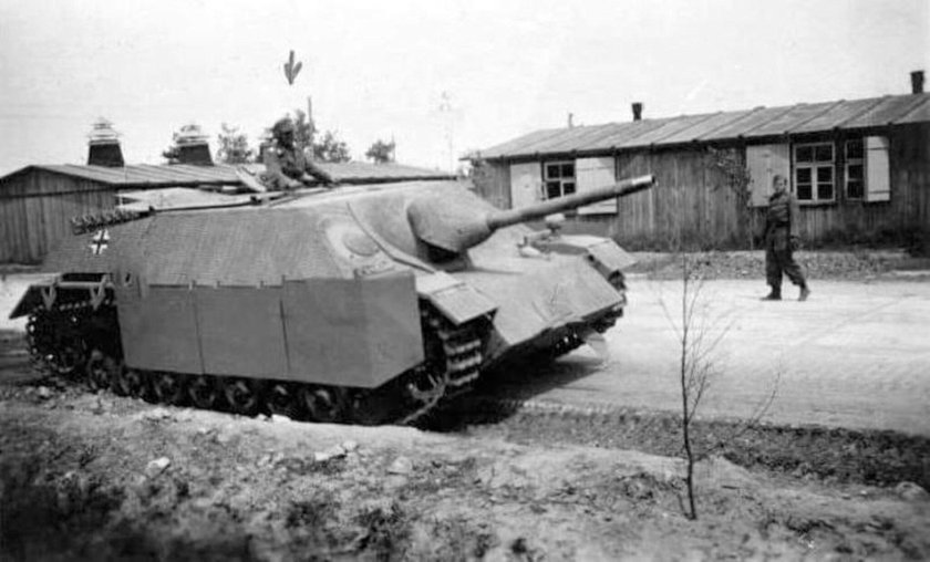 Истребитель танков "Jagdpanzer" IV, JAGDPZ IV (SD.KFZ.162)