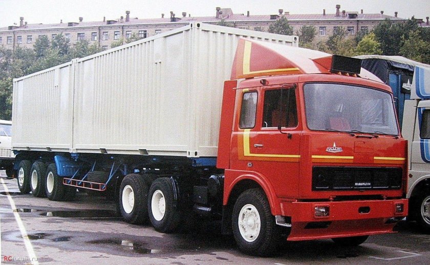 МАЗ 6422 контейнеровоз