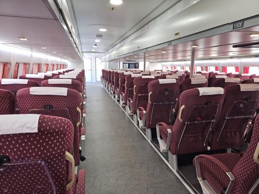 Метеор 2020 теплоход фото салона