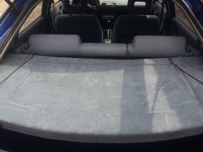 Держатель полки Мазда 323 фото