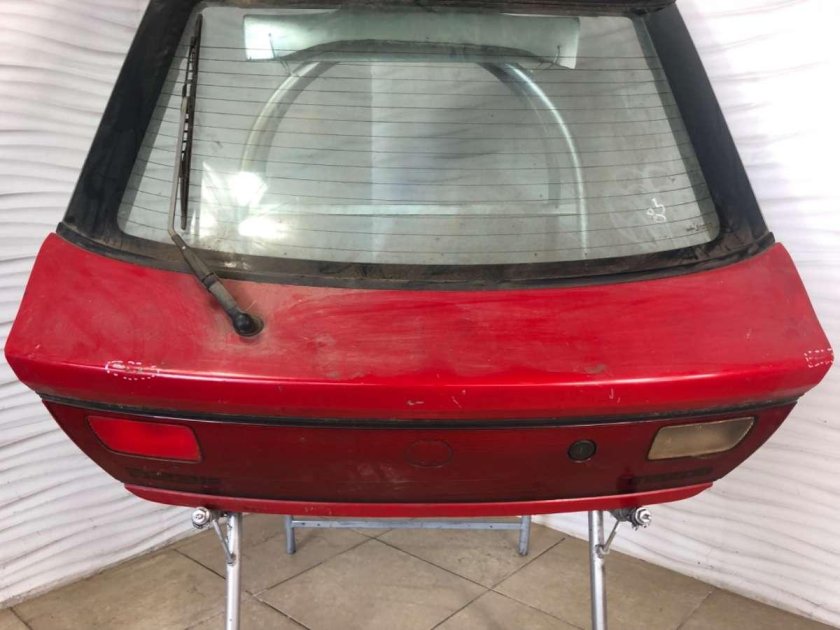 Mazda 323 багажник