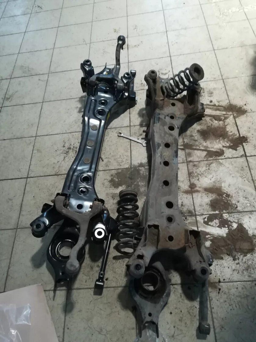 Балка Хендай НФ Соната