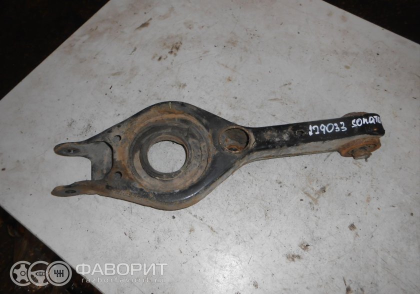 Соната 2009 задний рычаг сайлентблок