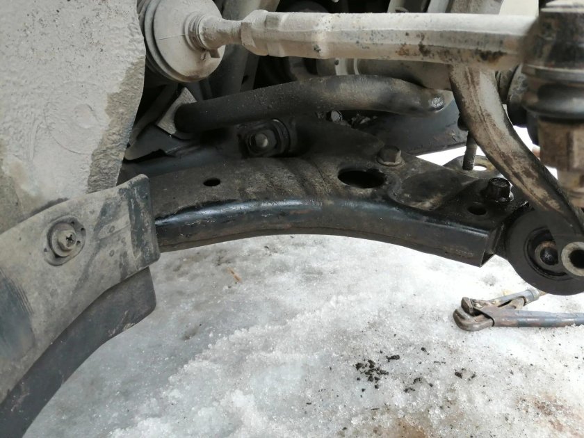 Задние рычаги Соната ТАГАЗ 2,7