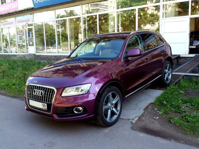 Ауди ку 5 Вишневая
