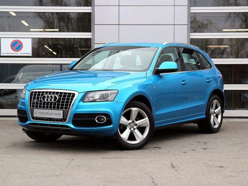 Audi q5 голубая