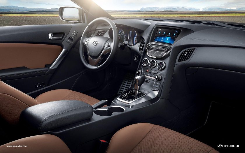 Hyundai Genesis Coupe 2014 салон