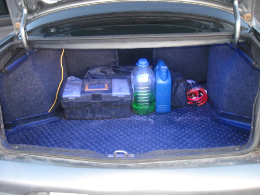 Подсветка багажника ВАЗ 2112