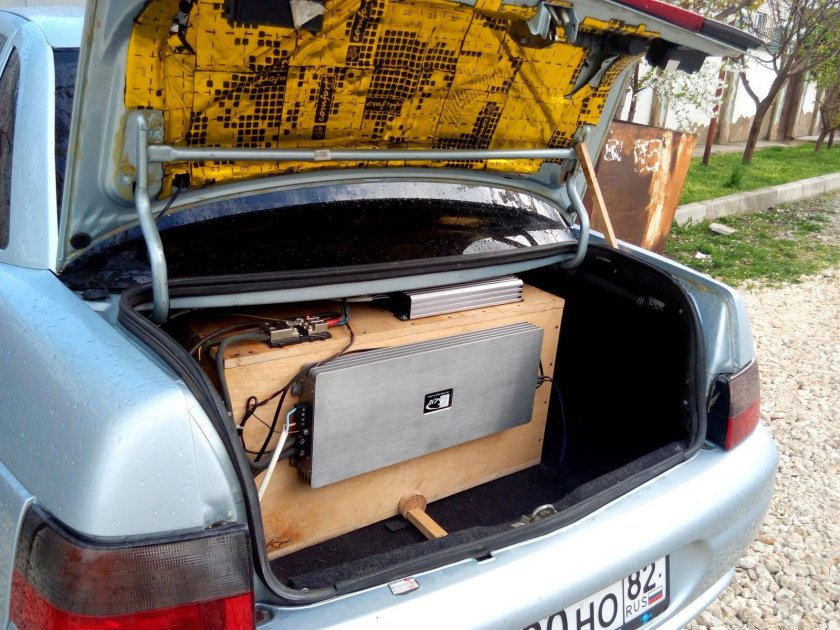 Лада 2110 багажник