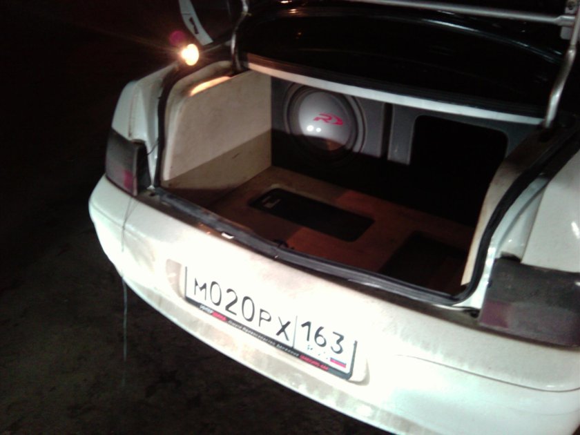 Ниша багажника 2110