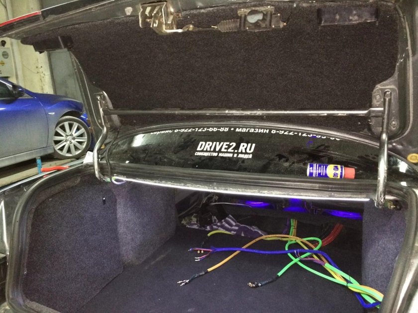 Багажник ВАЗ 2110 автозвук