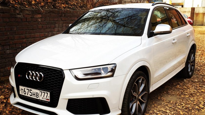 Audi q3 белая