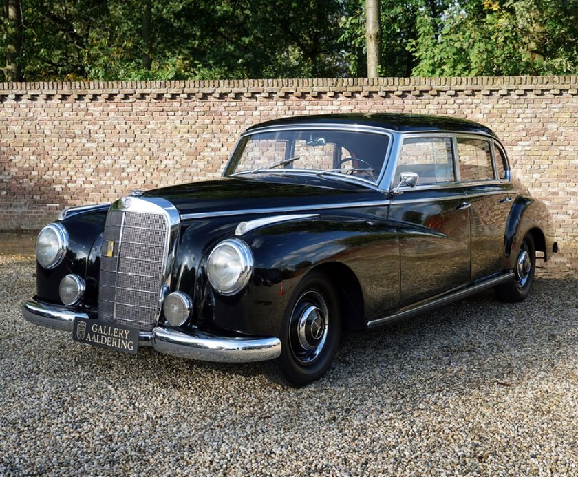 Мерседес Бенц 300 Аденауэр