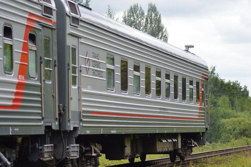 Поезд Евпатория Псков