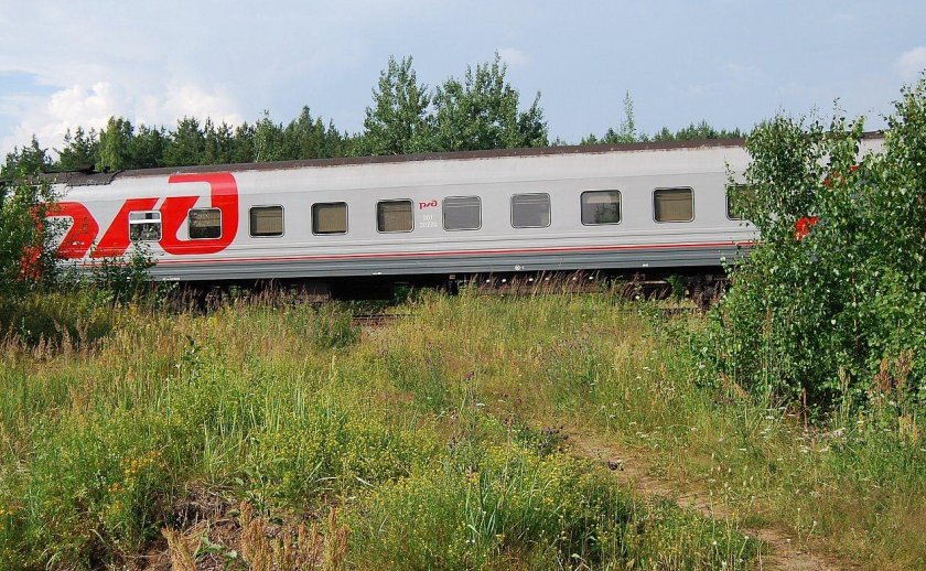 010а фирменный «Псков»