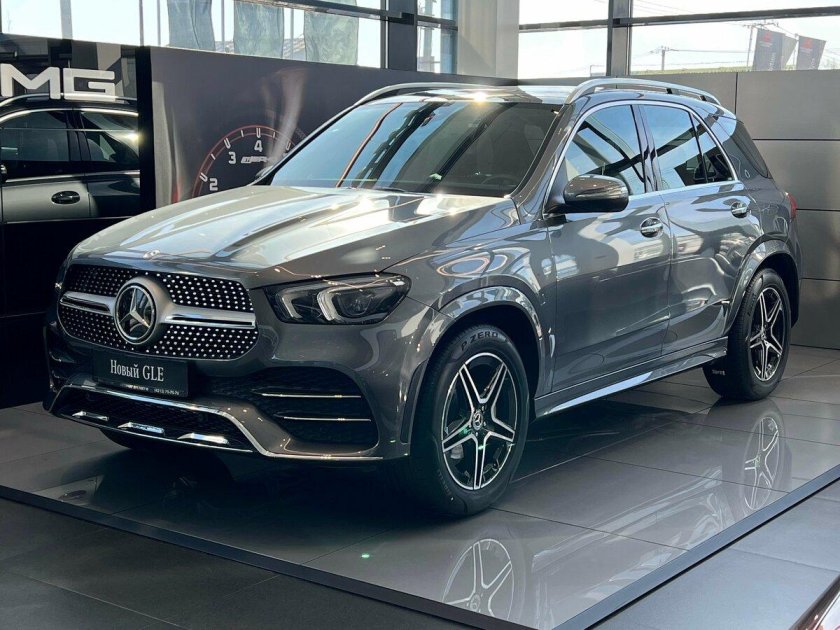 Мерседес гле 300 2022