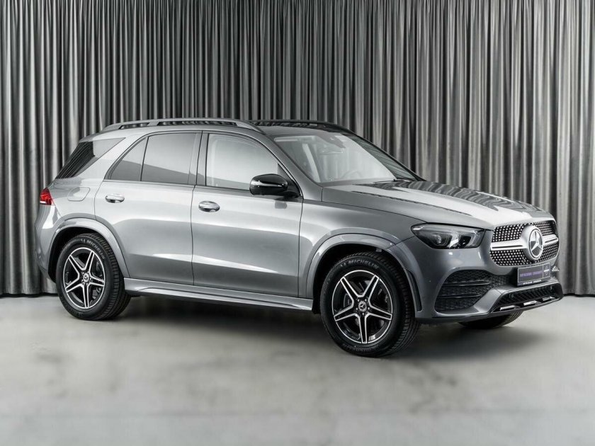 Мерседес Бенц GLE 2022