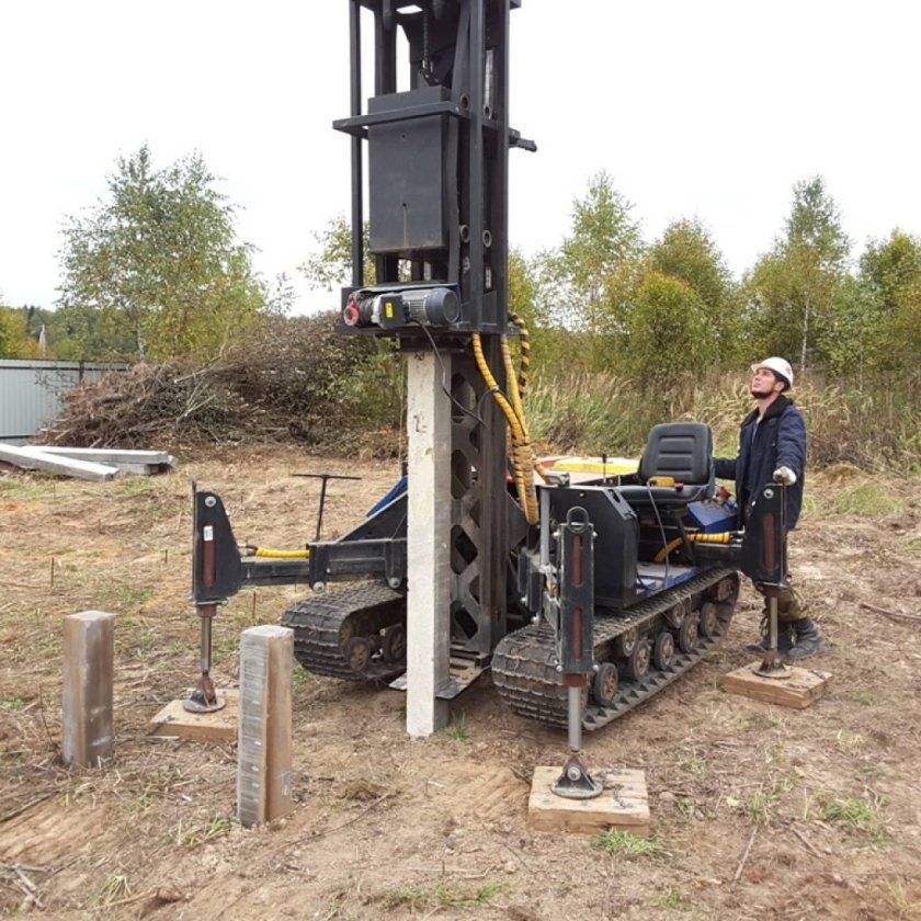 Агрегат МС-1 для вибропогружения свайных фундаментов