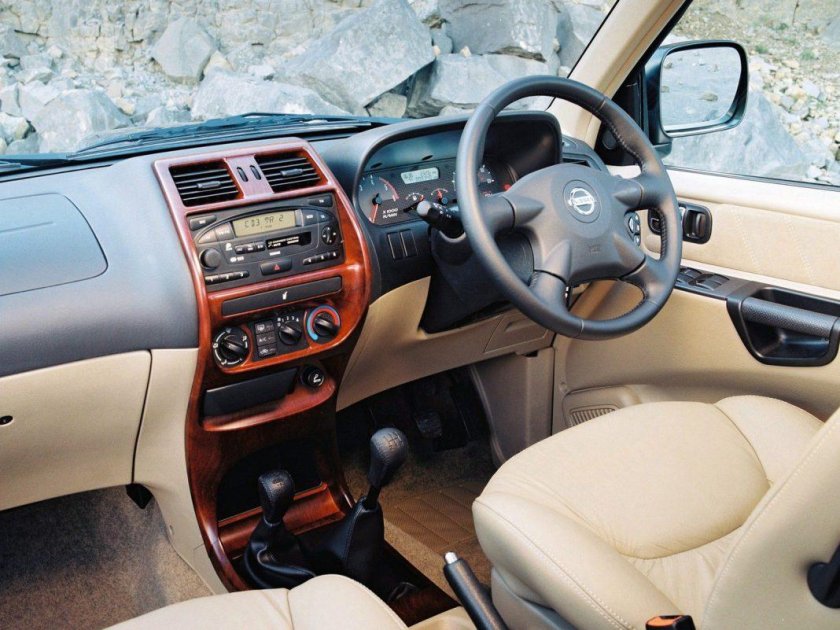 Nissan Terrano 2