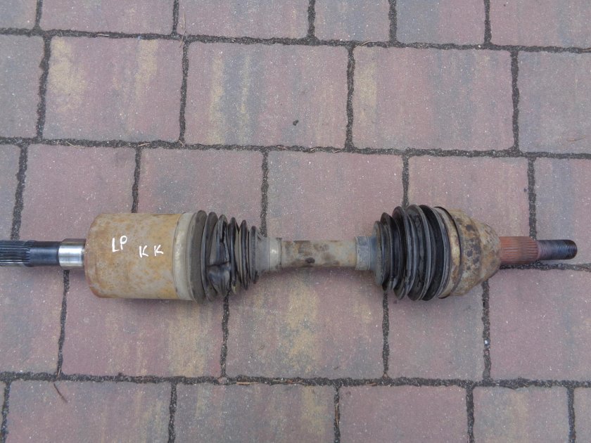 Пыльник привода джип Чероки кл правый