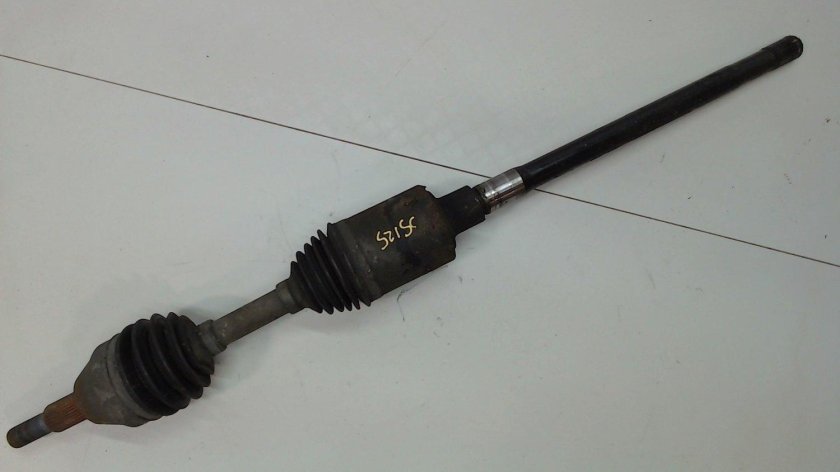 Jeep Liberty 3,7 приводной вал правый