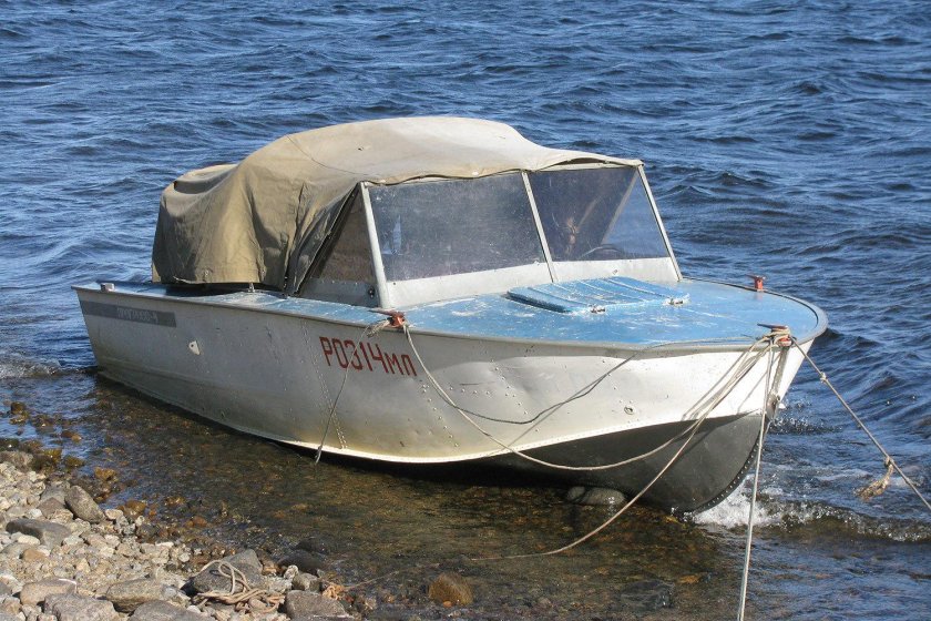 Лодка Прогресс 4м