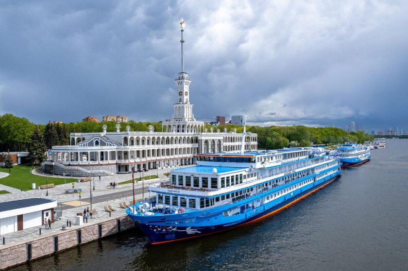 Теплоход маленький принц