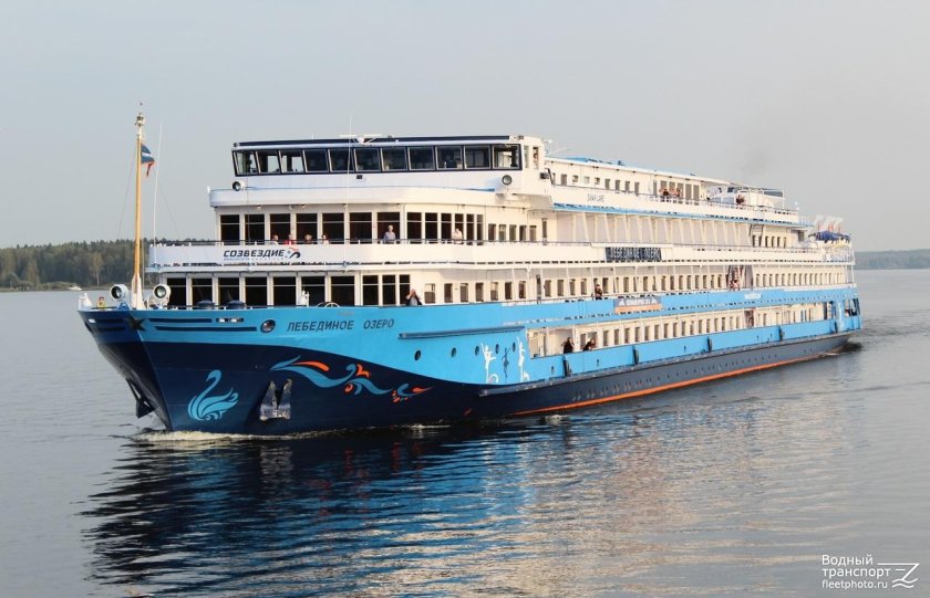Теплоход Лебединое озеро каюты