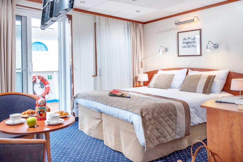 Теплоход Россия Мостурфлот