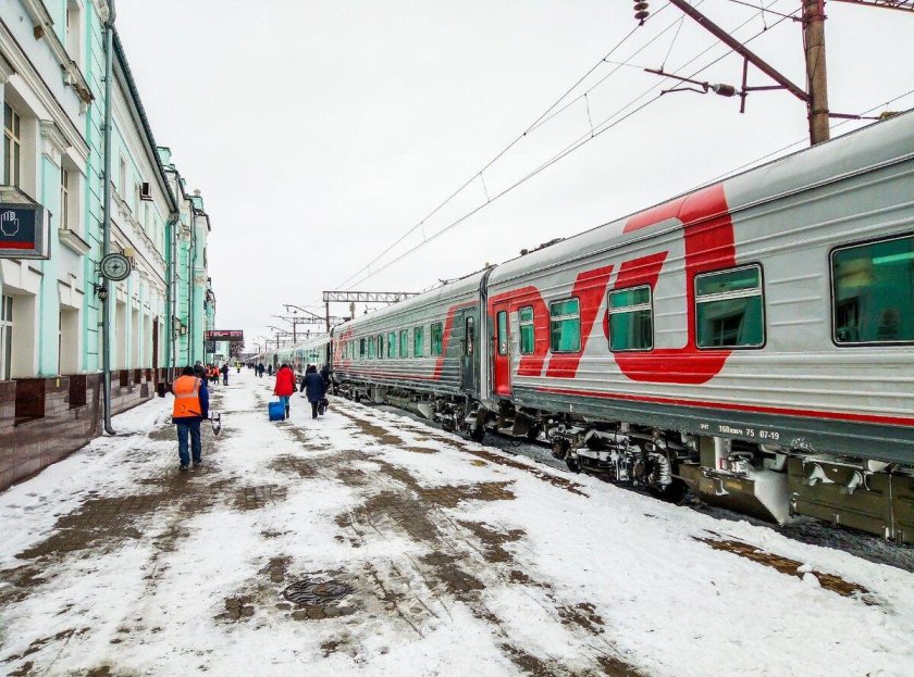 Поезд Минск Адлер