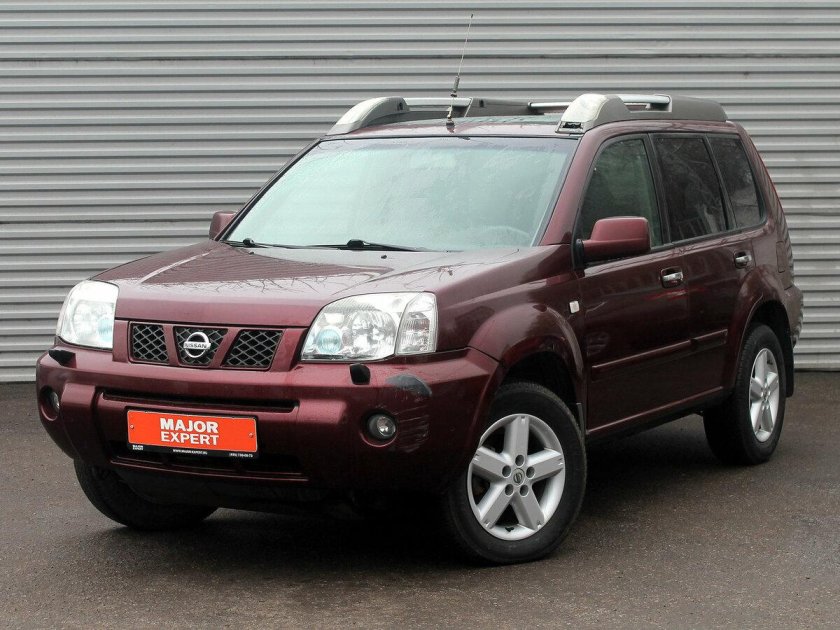 Ниссан х-Трейл 2004
