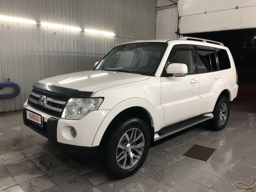 Mitsubishi Pajero 2008