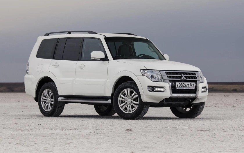 Мицубиси Паджеро 4